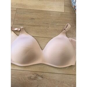 Soma Vanishing 360 Wireless Bra 40DD Nude Beige Full Coverage Smooth Back 263